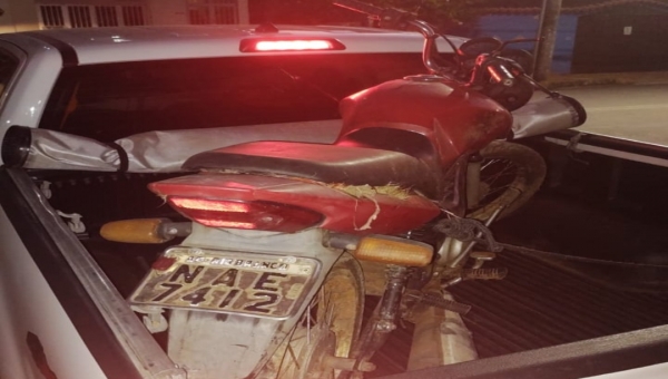 Moto roubada é recuperada na Transacreana 